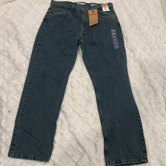 Wrangler Other - Wrangler jeans ——-loose fit